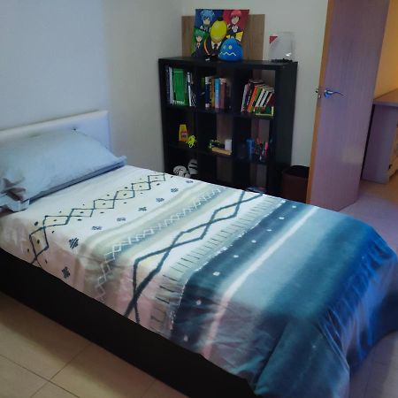 Habitacion Amplia Y Comoda Reus Exteriér fotografie