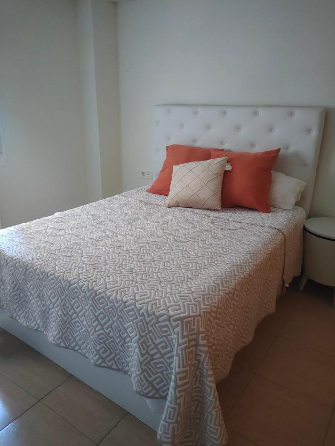 Habitacion Amplia Y Comoda Reus Exteriér fotografie