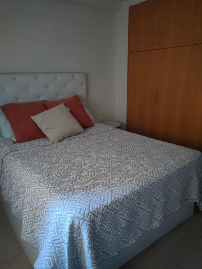 Habitacion Amplia Y Comoda Reus Exteriér fotografie